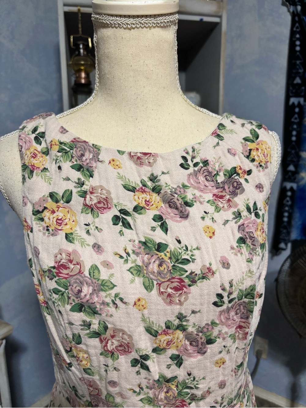 Pink Martini Floral Fit & Flare Dress Medium | Blush  Cottagecore Garden Party - Picture 3 of 9